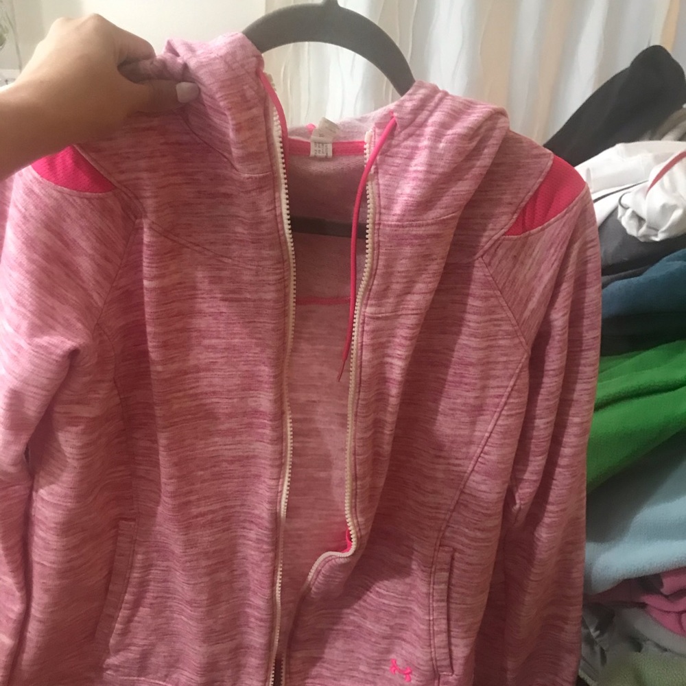 UA workout zip up jacket